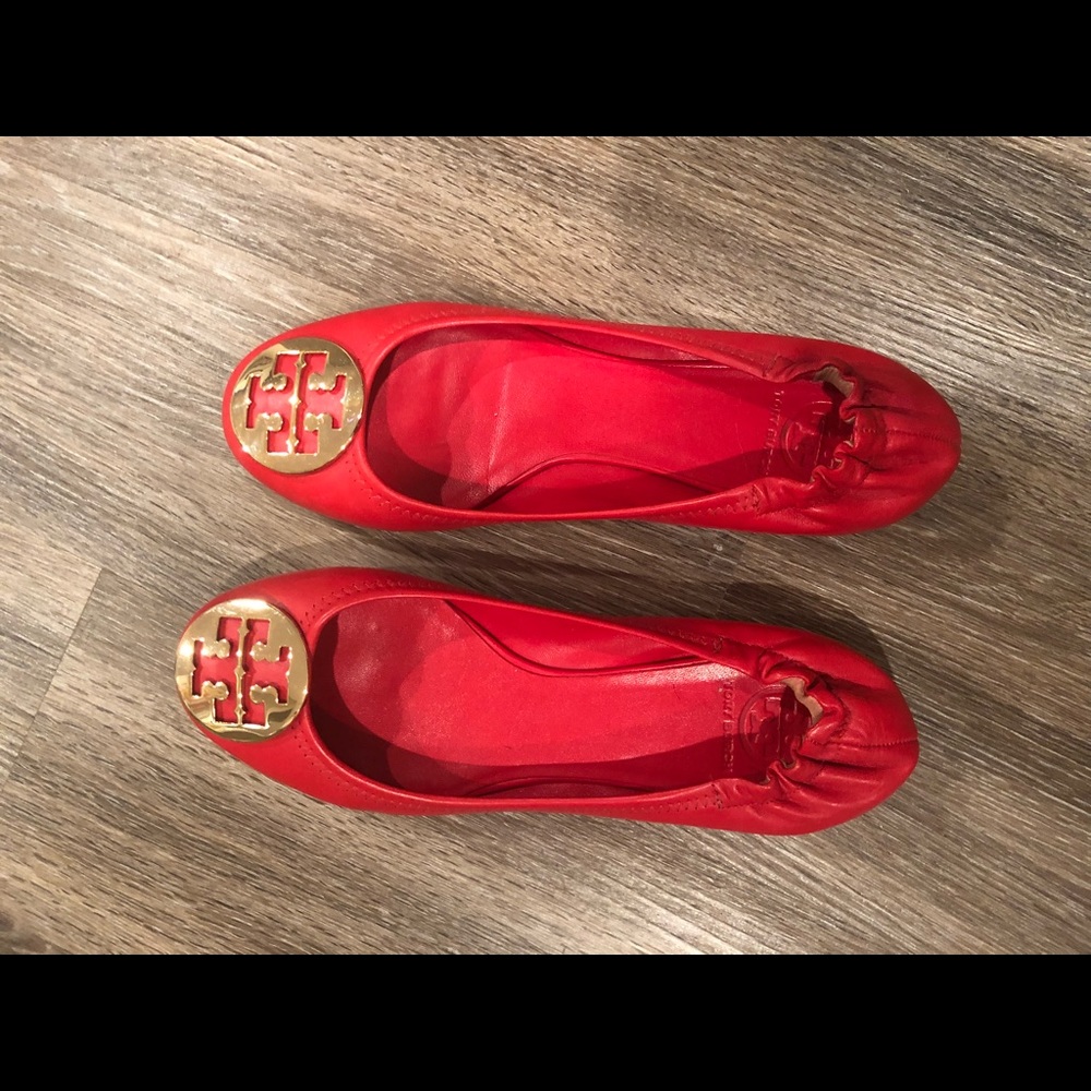 Tory burch flat